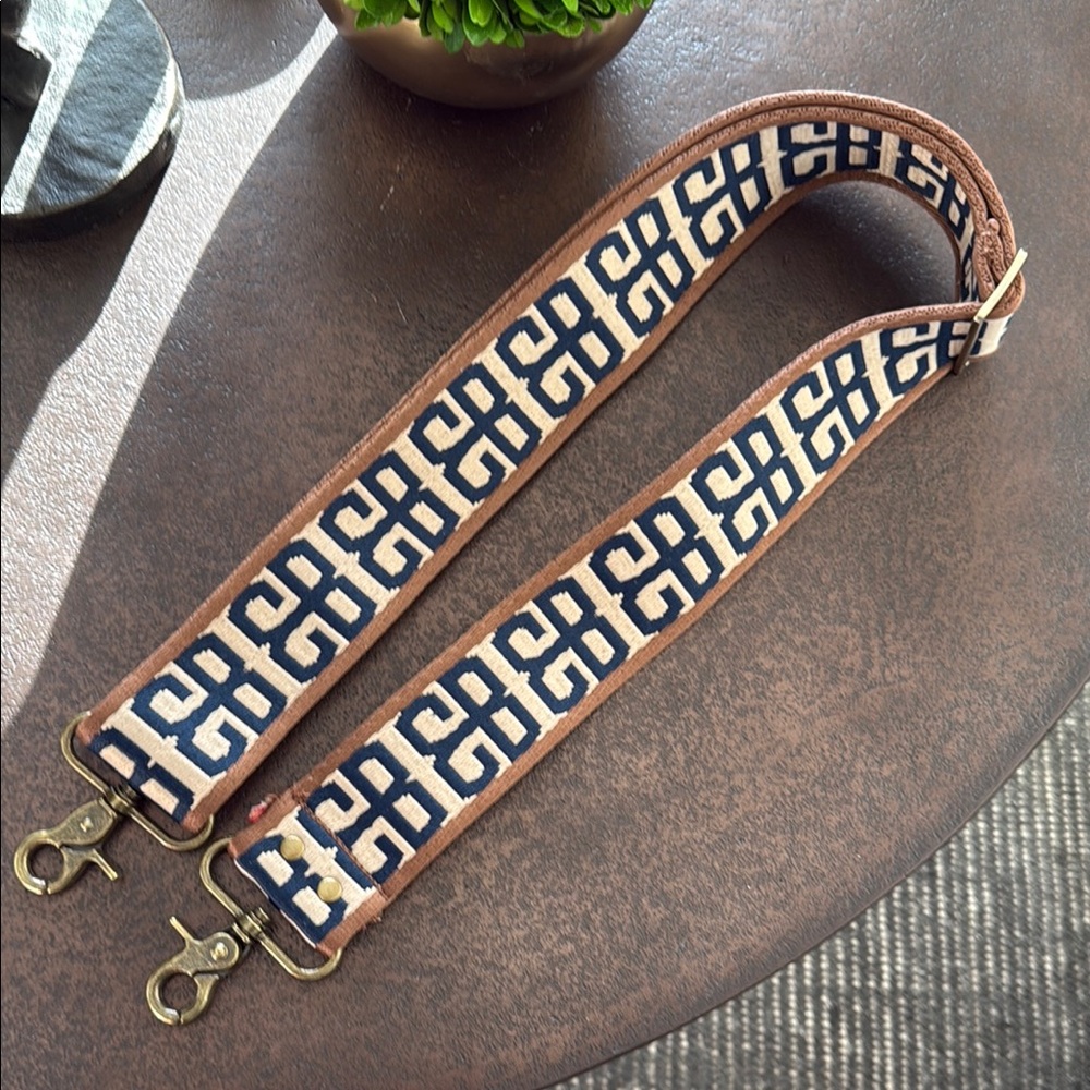 Parker Thatch Modernist Crossbody Strap